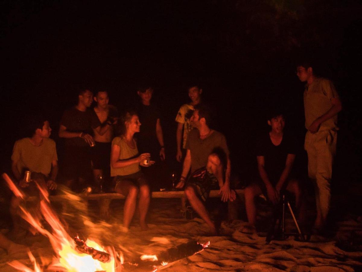 Naks Shack Hostel Koh Ta Kiev Bagian luar foto