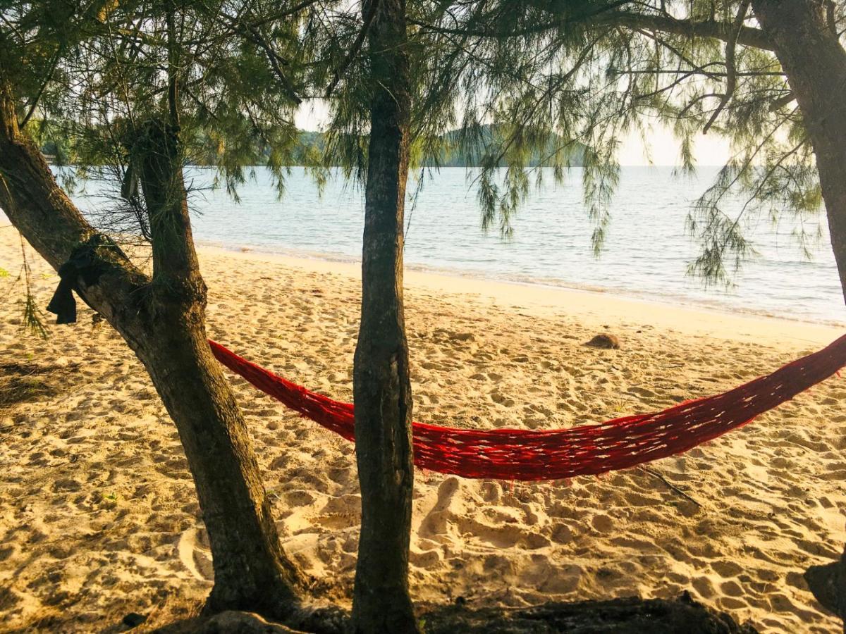Naks Shack Hostel Koh Ta Kiev Bagian luar foto