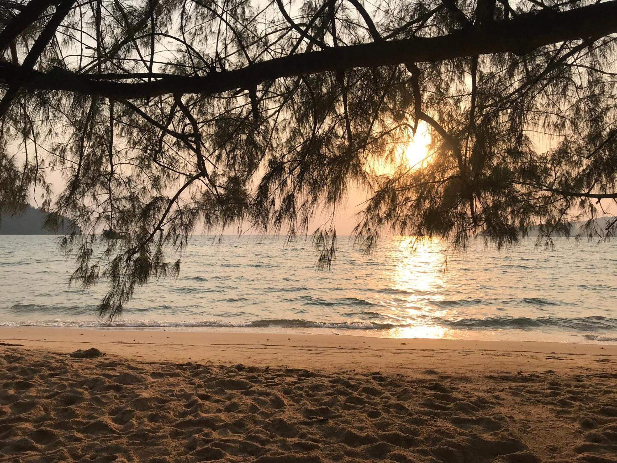 Naks Shack Hostel Koh Ta Kiev Bagian luar foto